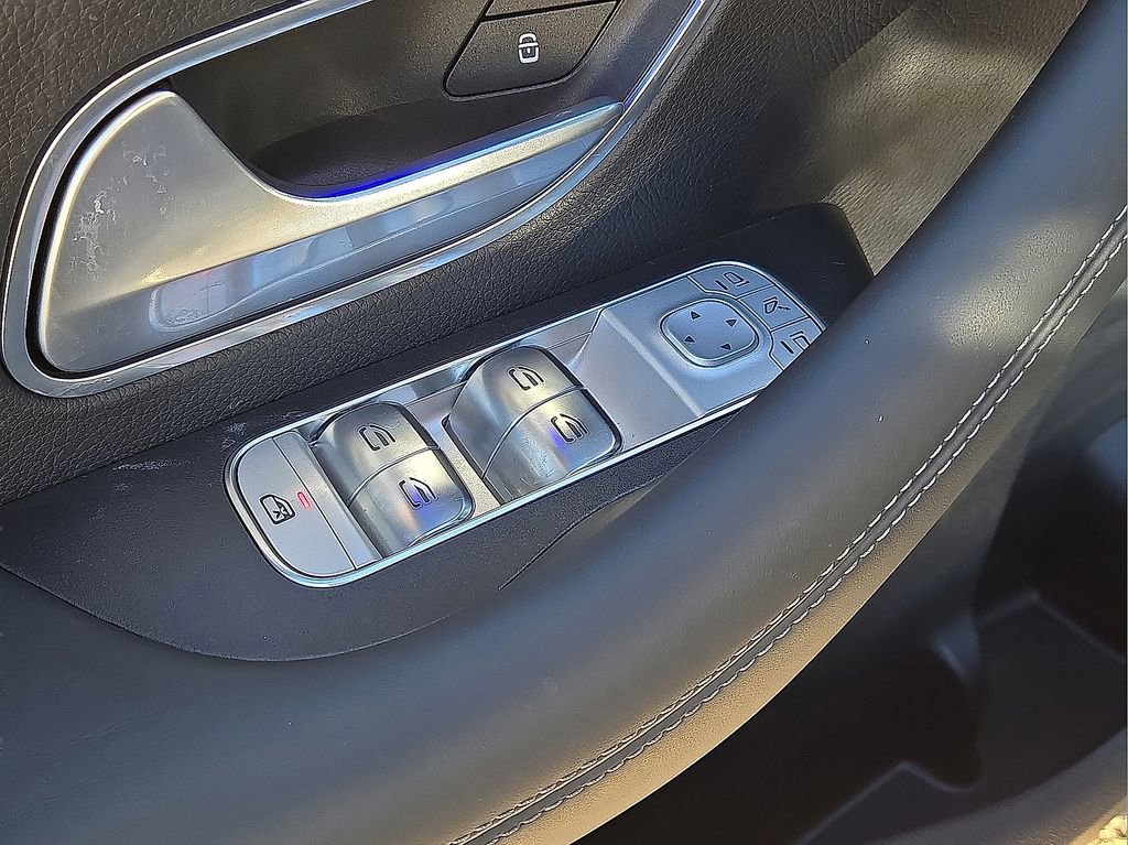 Used 2025 Mercedes-Benz GLE 53 AMG 4MATIC image 23