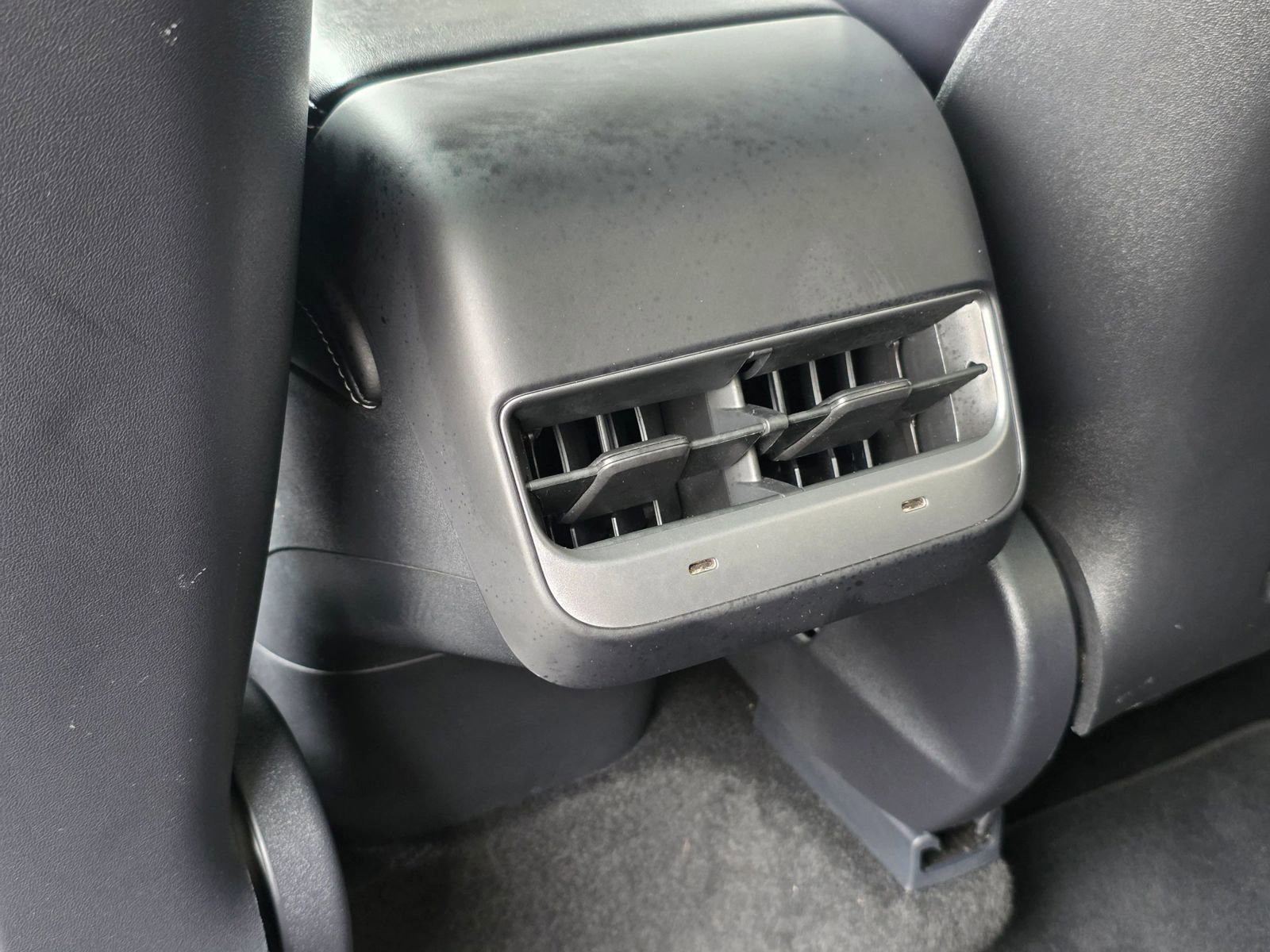 Used 2021 Tesla Model Y Long Range AWD/4WD image 33