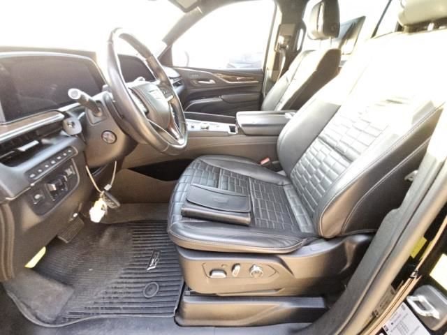 Used 2023 Cadillac Escalade Sport Platinum w/ LPO, ONYX Package image 5