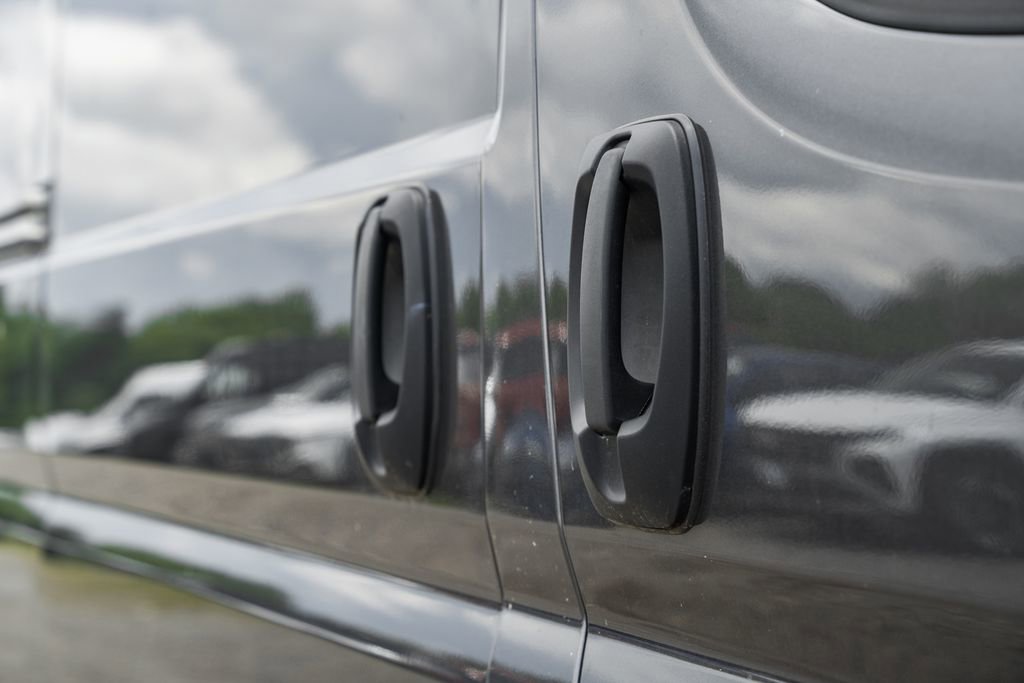 New 2025 RAM ProMaster 3500 w/ Quick Order Package 22G SLT image 13