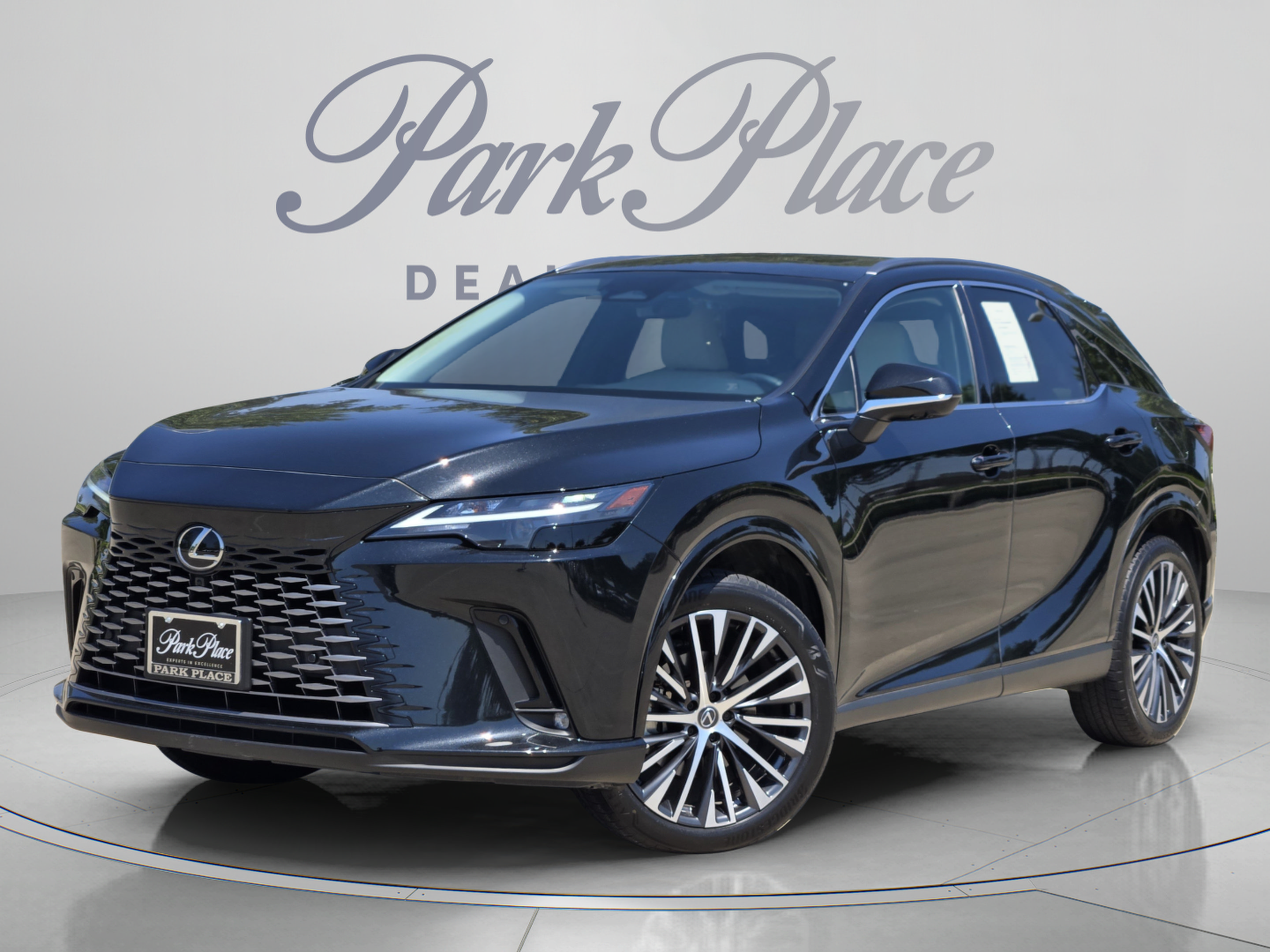 Certified 2025 Lexus RX 350 Premium Plus w/ Accessory Package (Z1)