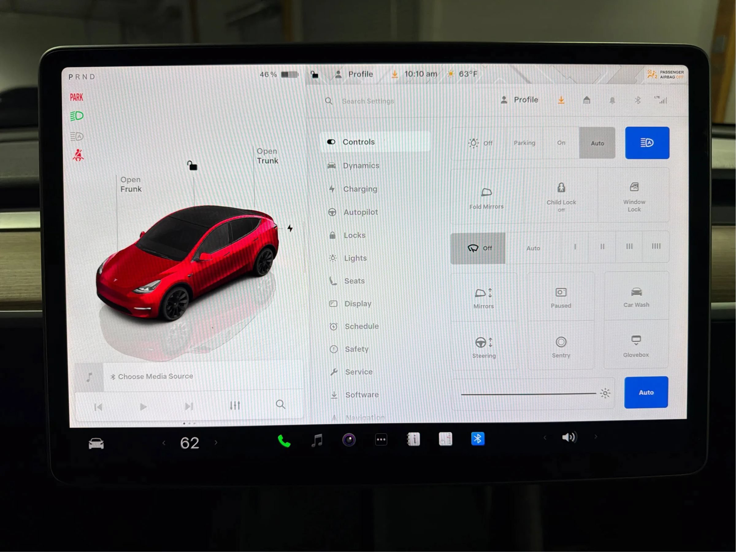 Used 2024 Tesla Model Y Long Range AWD/4WD image 32