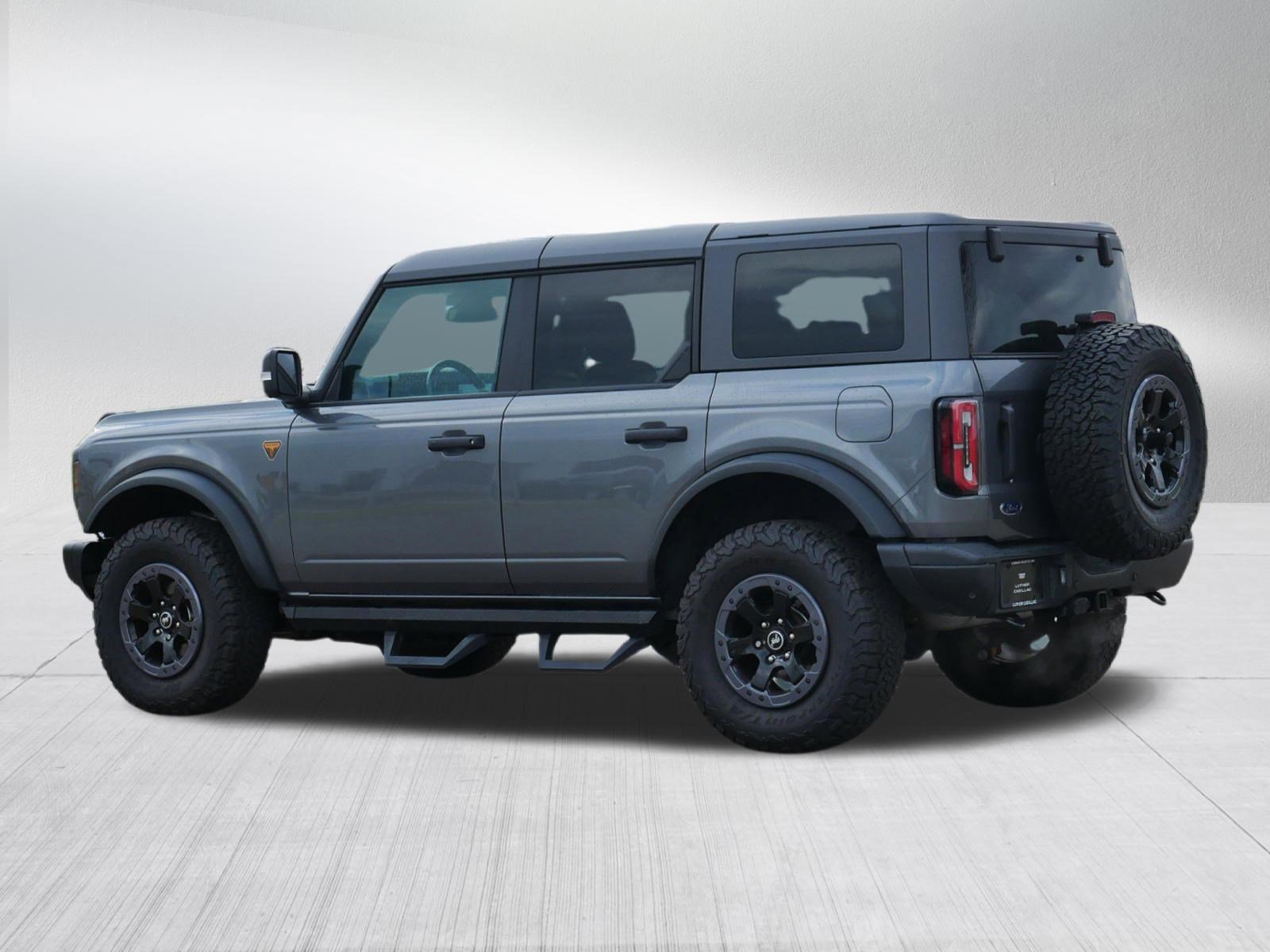 Used 2022 Ford Bronco Badlands image 5