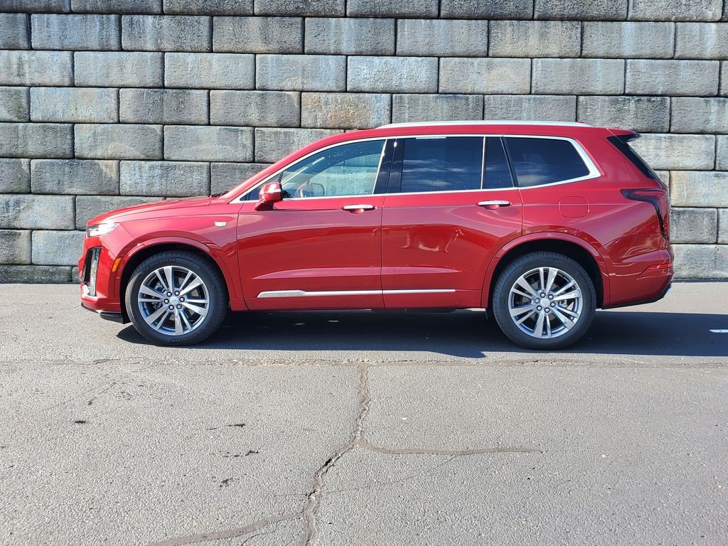 Certified 2024 Cadillac XT6 Premium Luxury AWD/4WD image 2