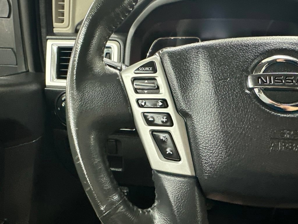 Used 2017 Nissan Titan SV RWD image 42