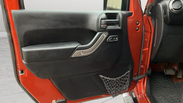 Used 2014 Jeep Wrangler Sport w/ Quick Order Package 24S AWD/4WD image 17