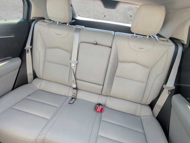 Certified 2023 Cadillac XT4 Luxury w/ Cold Weather Package image 17