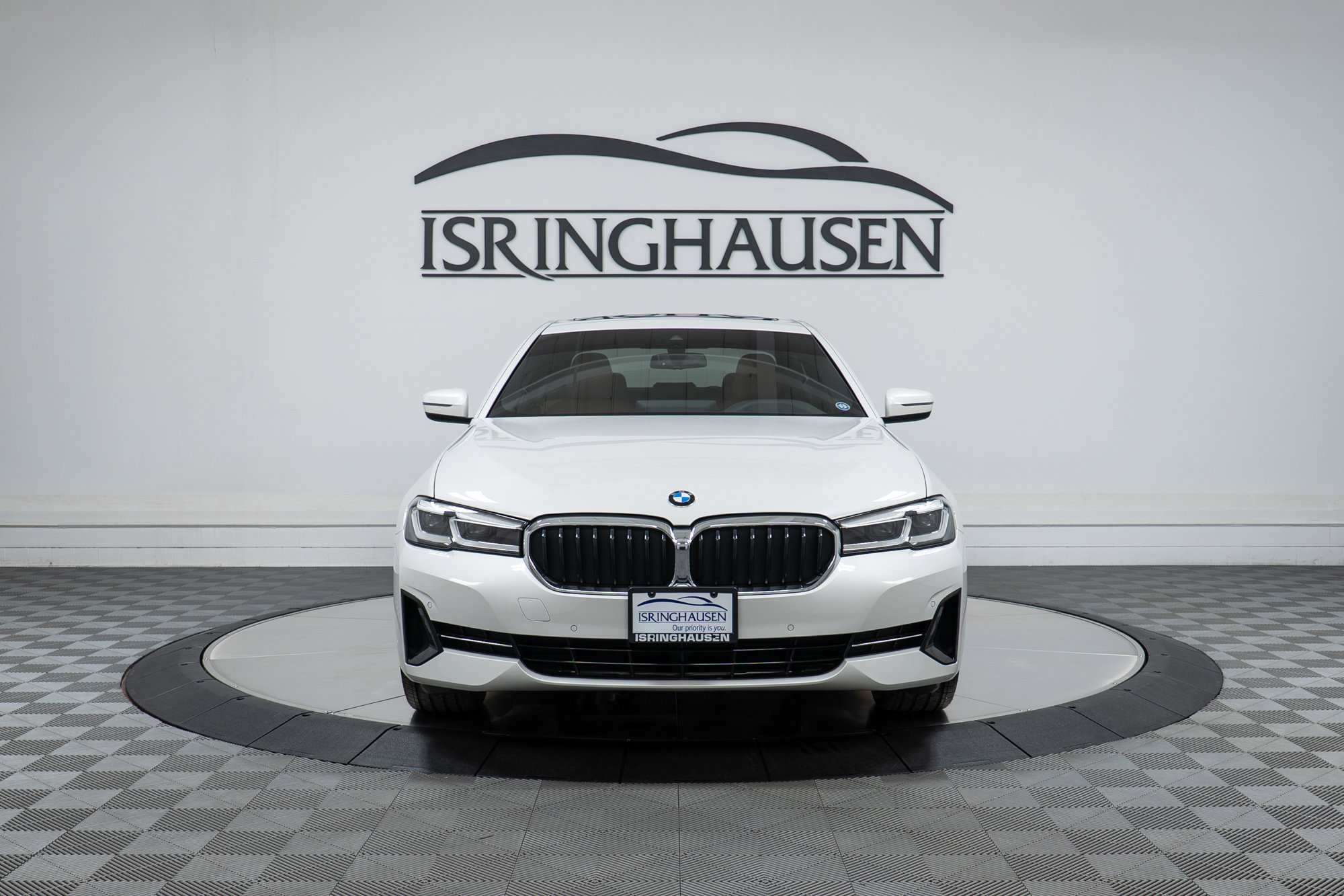 Certified 2023 BMW 530i xDrive w/ Premium Package image 2