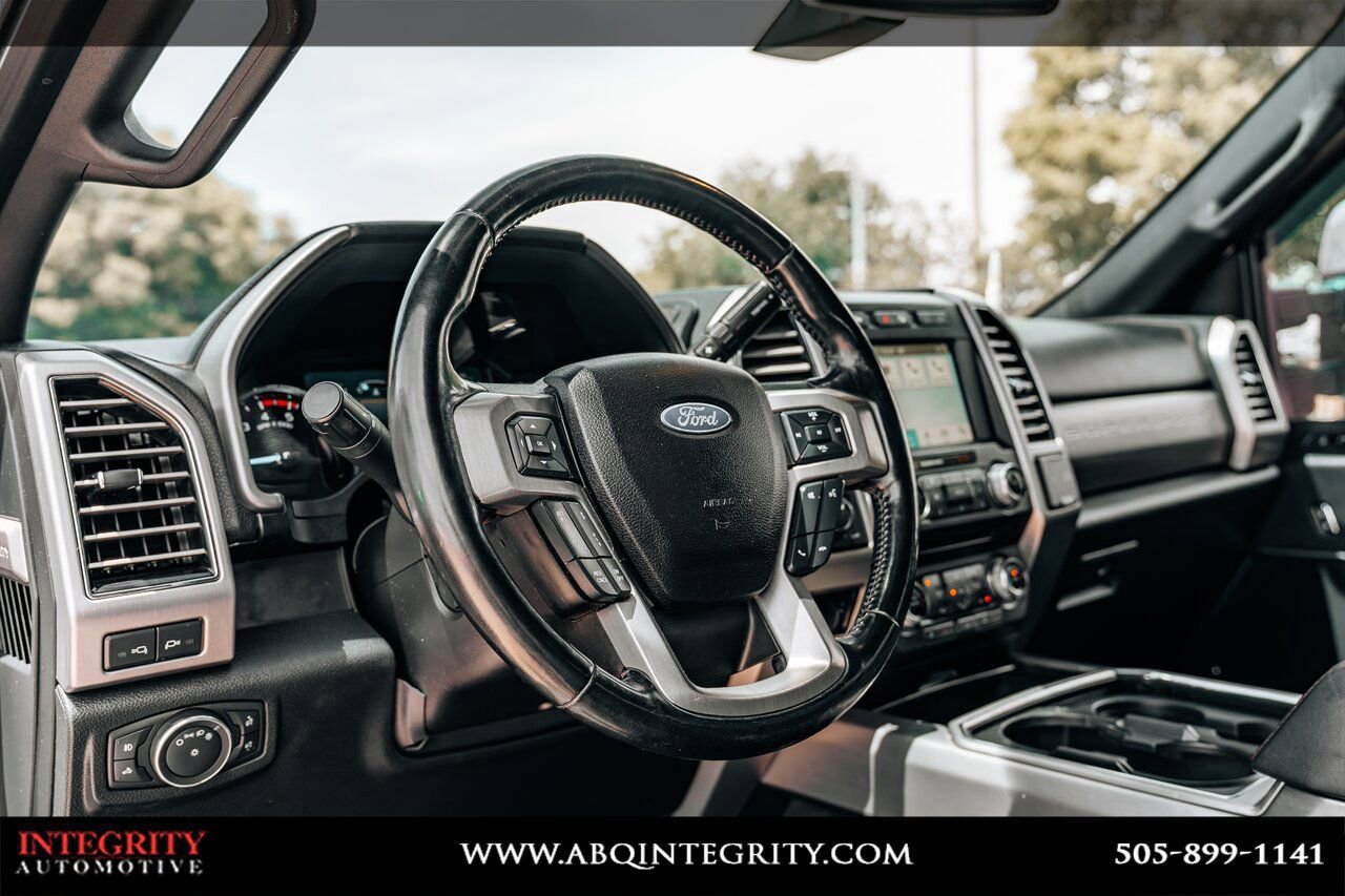 Used 2018 Ford F250 Platinum w/ Platinum Ultimate Package AWD/4WD image 30