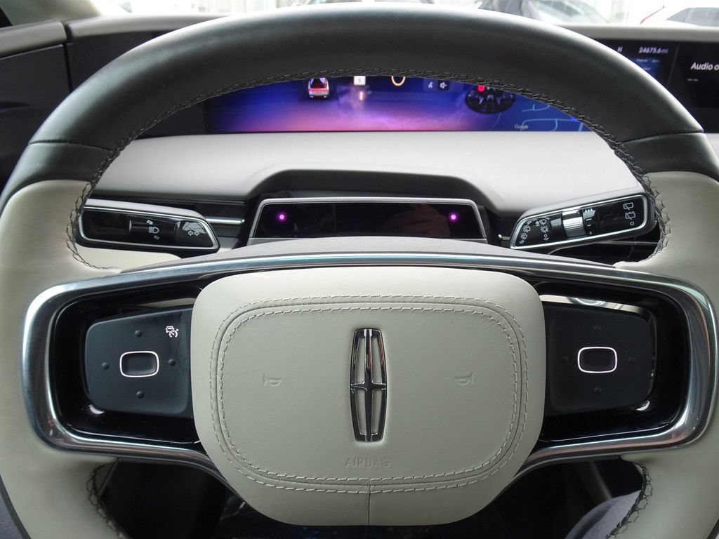 Used 2024 Lincoln Nautilus Premier w/ Equipment Group 102A AWD/4WD image 20