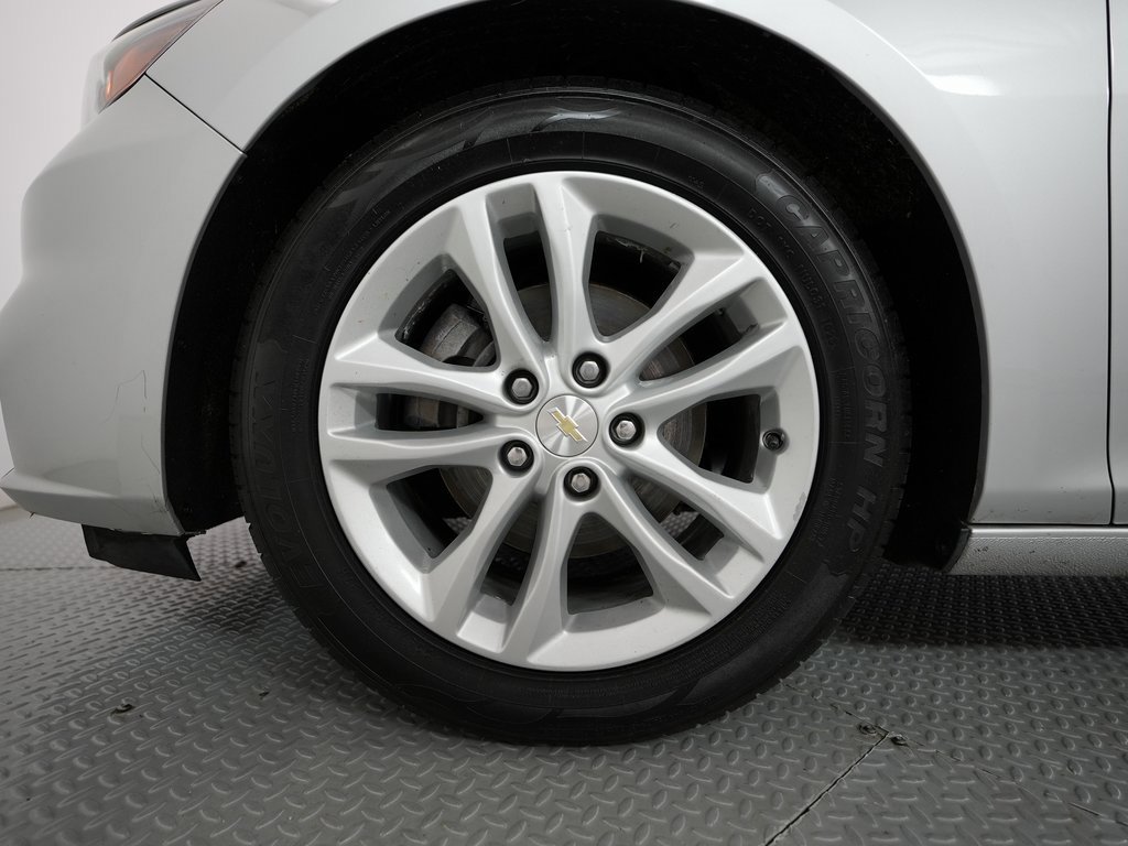 Used 2018 Chevrolet Malibu LT image 53