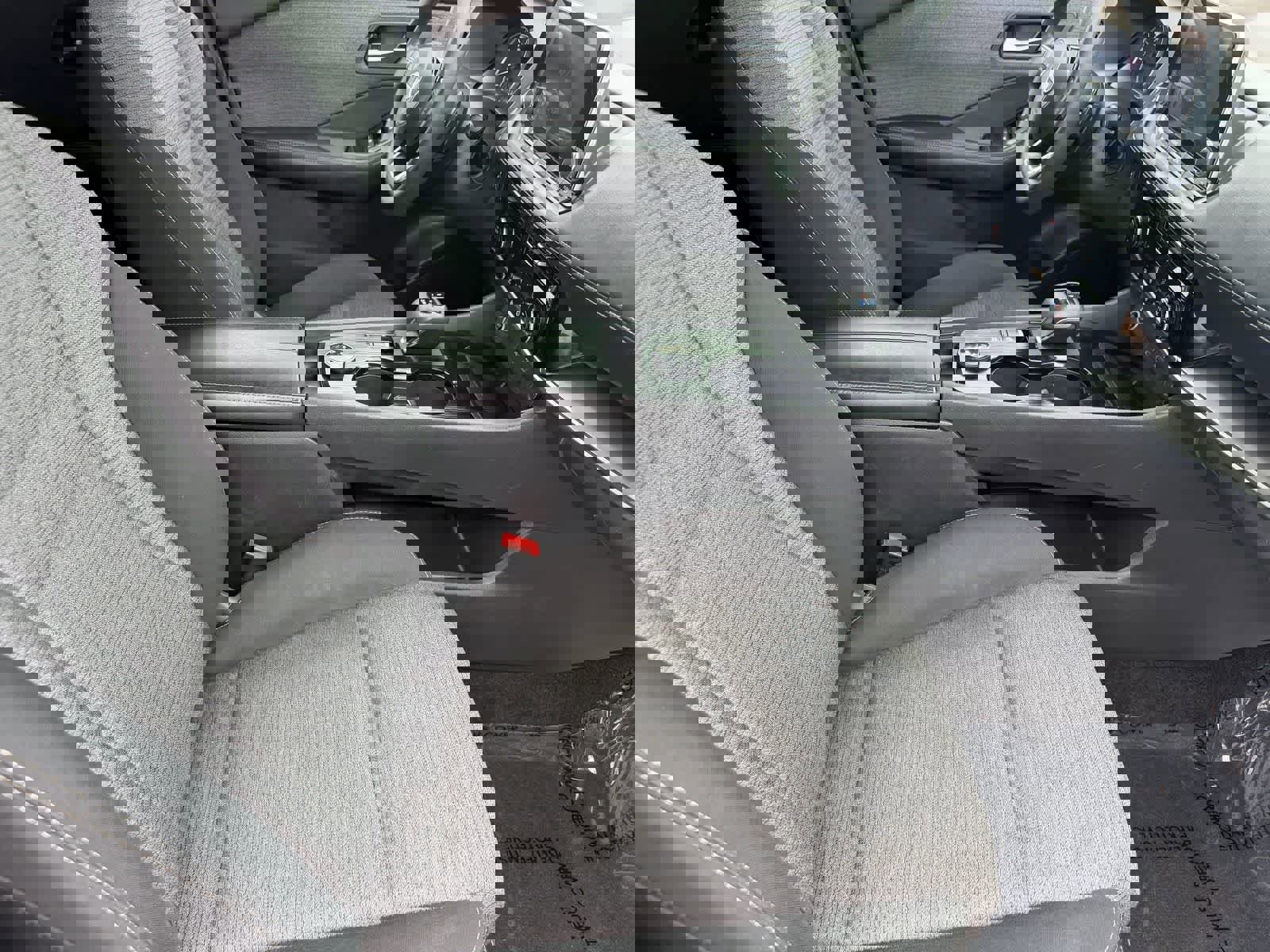 Certified 2022 Nissan Rogue SV image 12