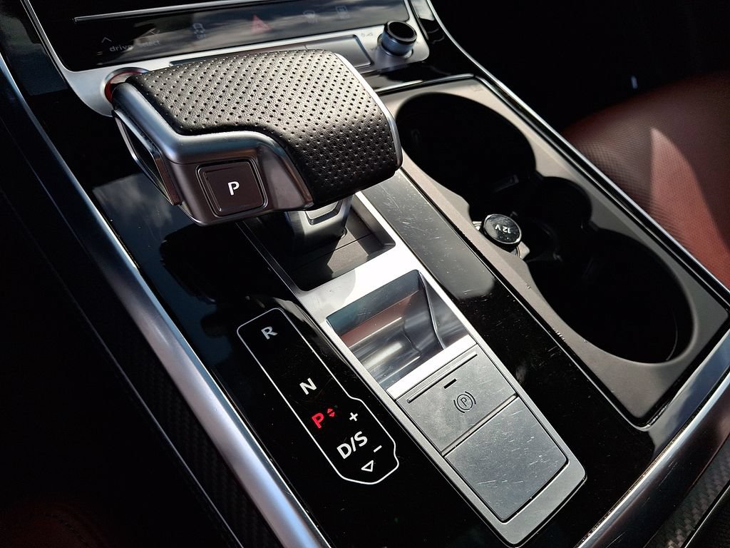 Used 2025 Audi SQ8 Premium Plus AWD/4WD image 16