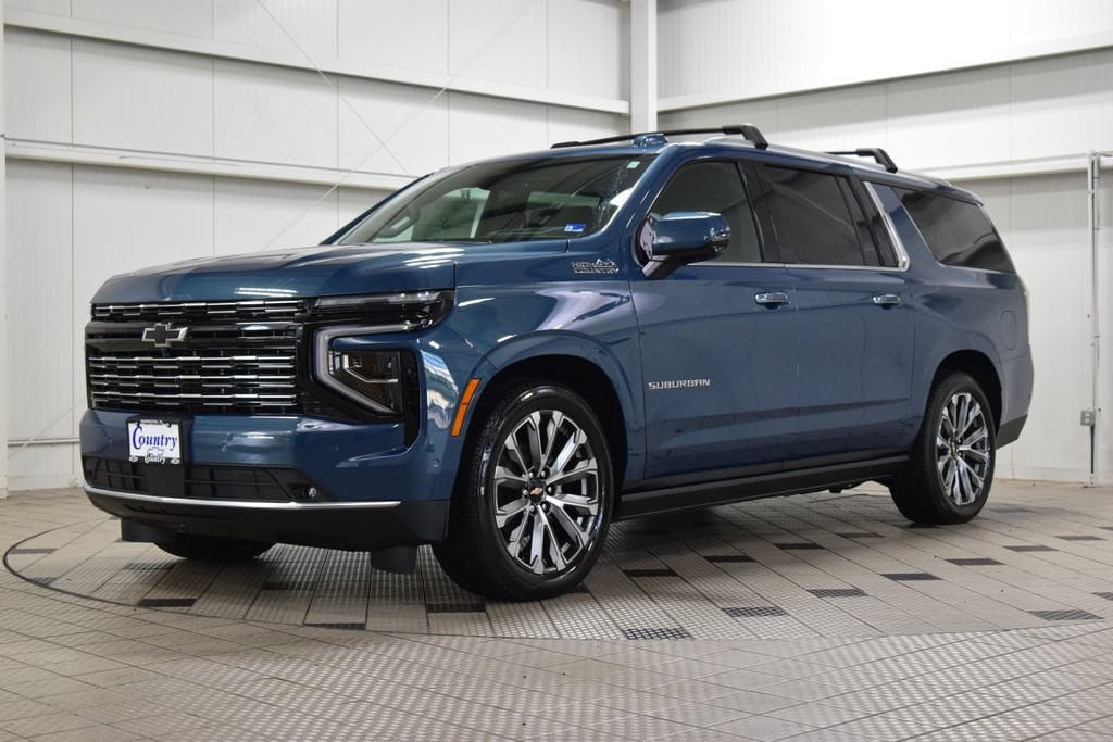 New 2026 Chevrolet Suburban High Country AWD/4WD image 3
