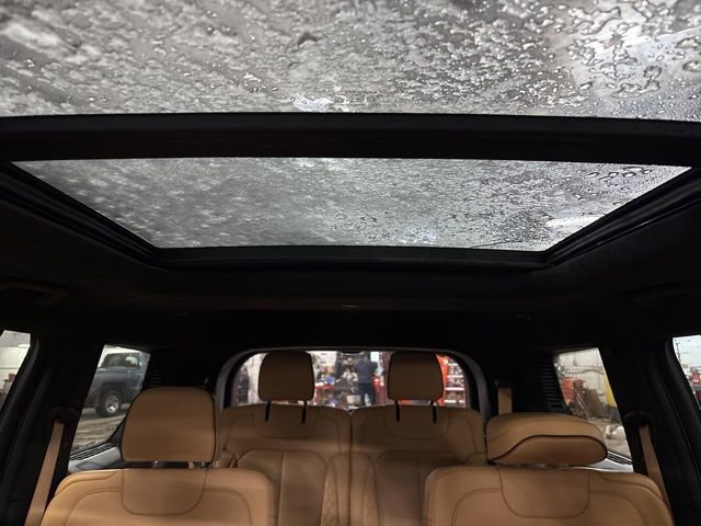 Used 2025 Jeep Grand Cherokee L Summit image 16