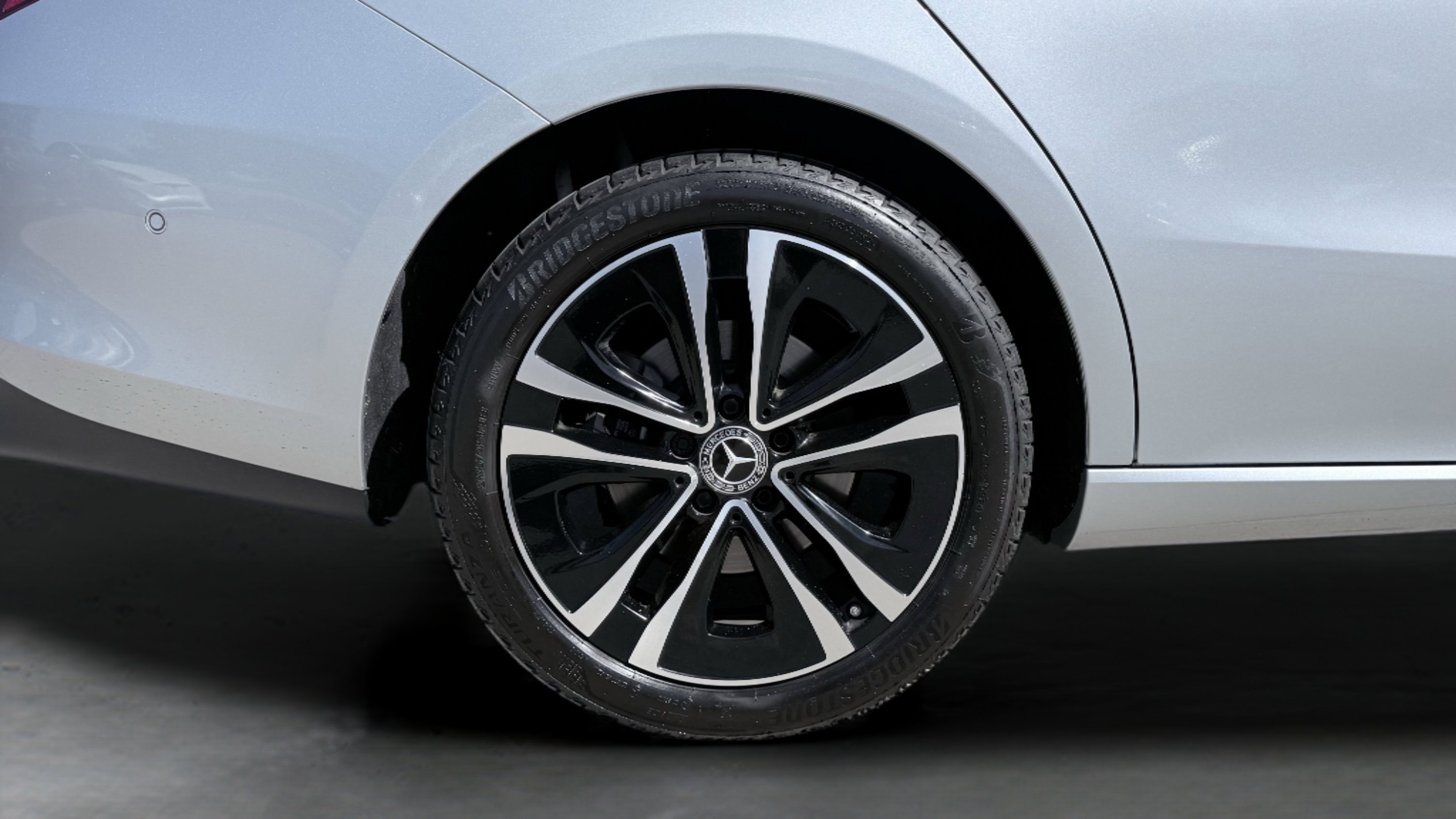 Used 2025 Mercedes-Benz CLA 250 image 10