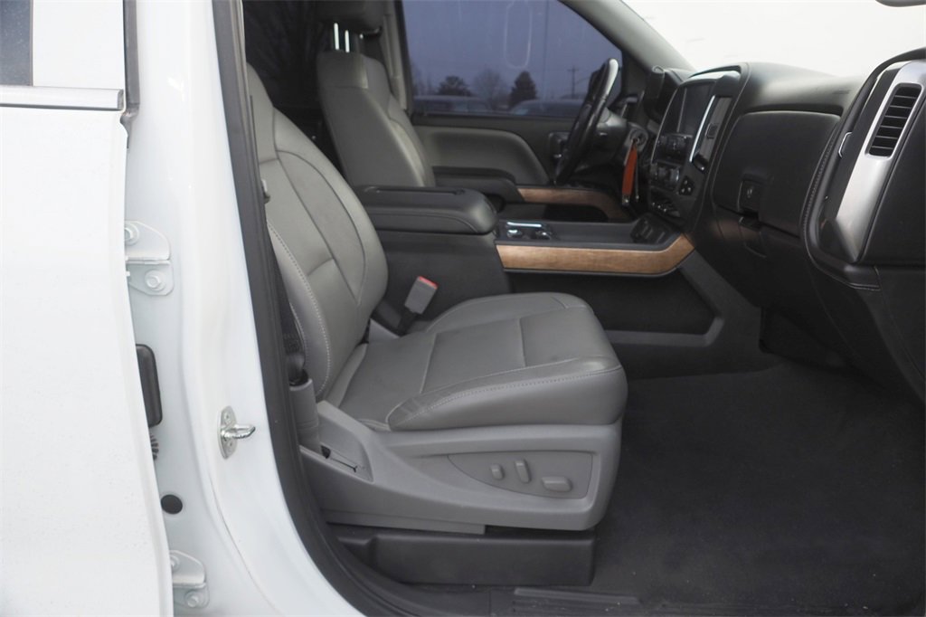 Used 2018 Chevrolet Silverado 1500 LTZ w/ Texas Edition image 20