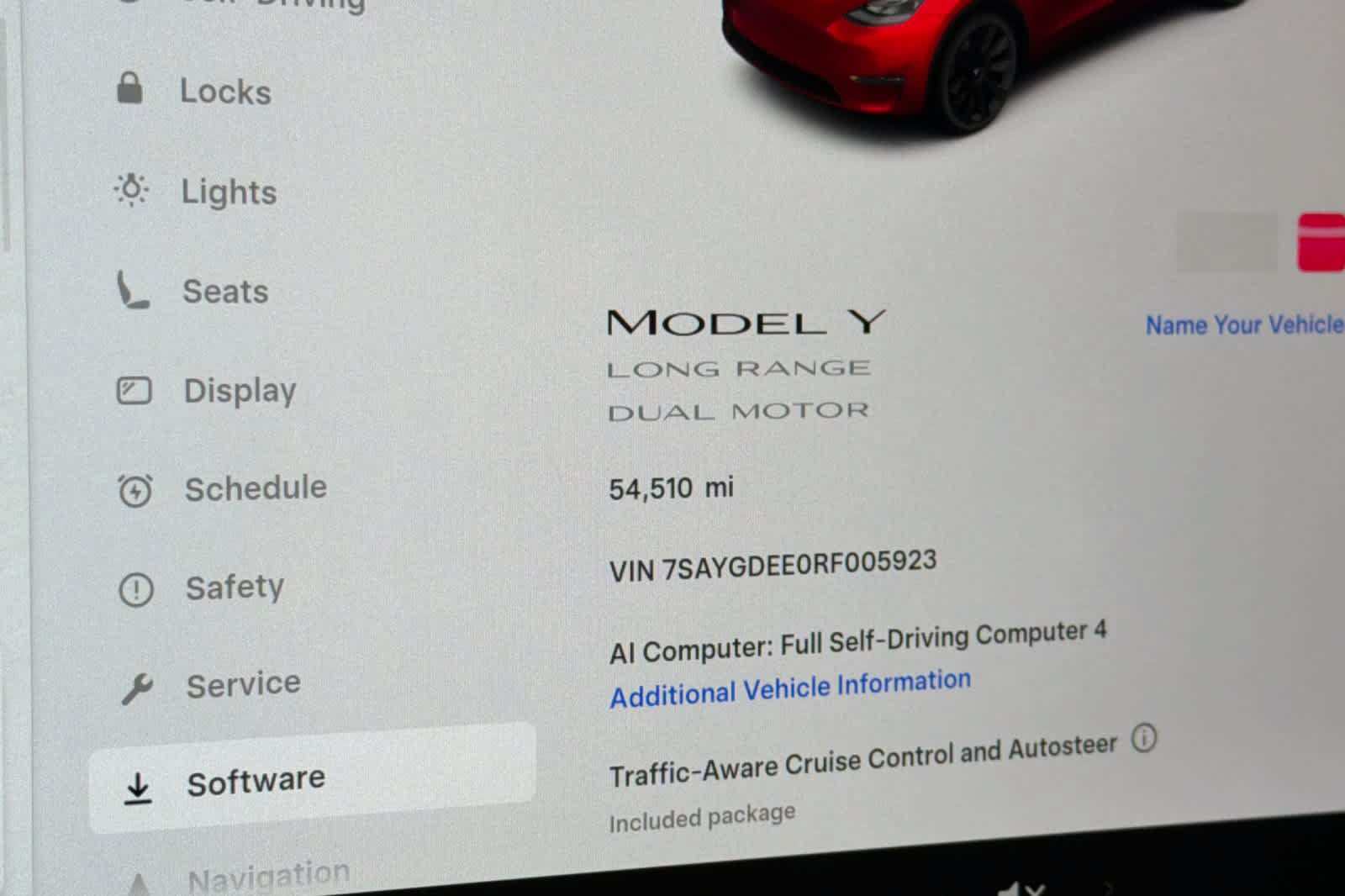 Used 2024 Tesla Model Y Long Range AWD/4WD image 28