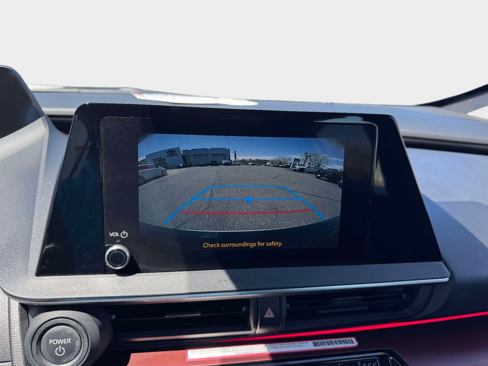 Used 2024 Toyota Prius Prime FWD image 31