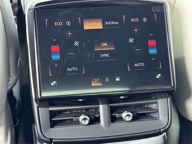 New 2026 Cadillac Vistiq Sport image 14