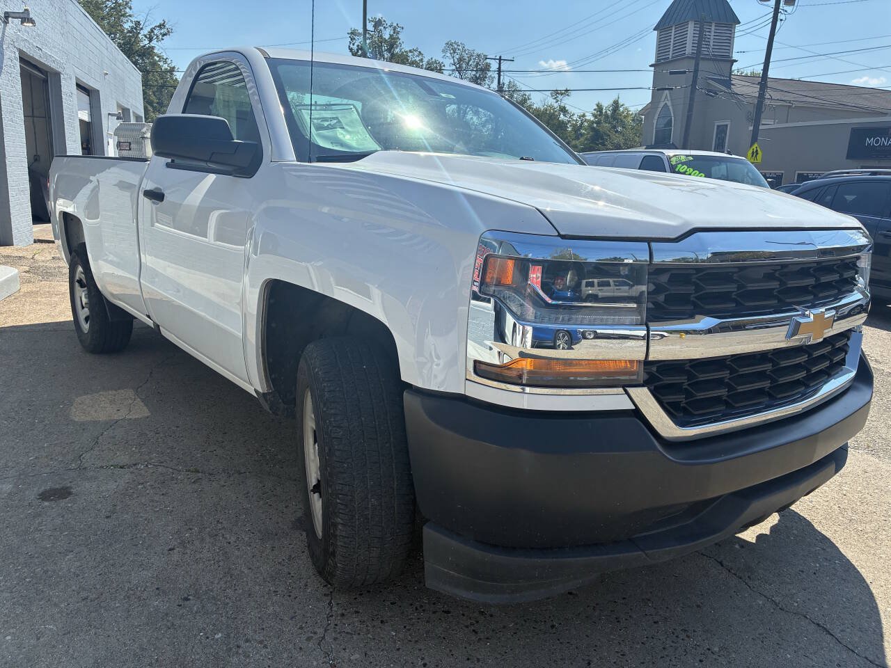 Used 2017 Chevrolet Silverado 1500 W/T RWD image 5