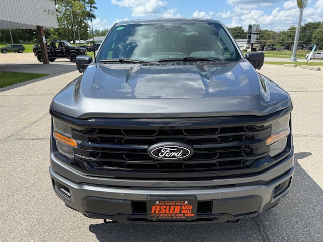 New 2025 Ford F150 XLT w/ Equipment Group 302A MID image 2