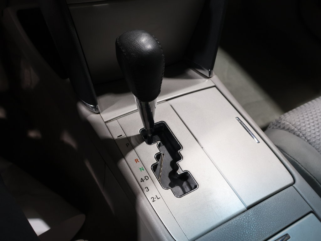 Used 2009 Toyota Camry SE FWD image 26