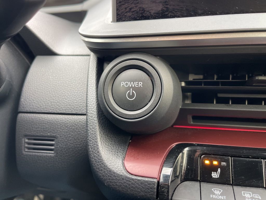 Used 2024 Toyota Prius Prime image 13