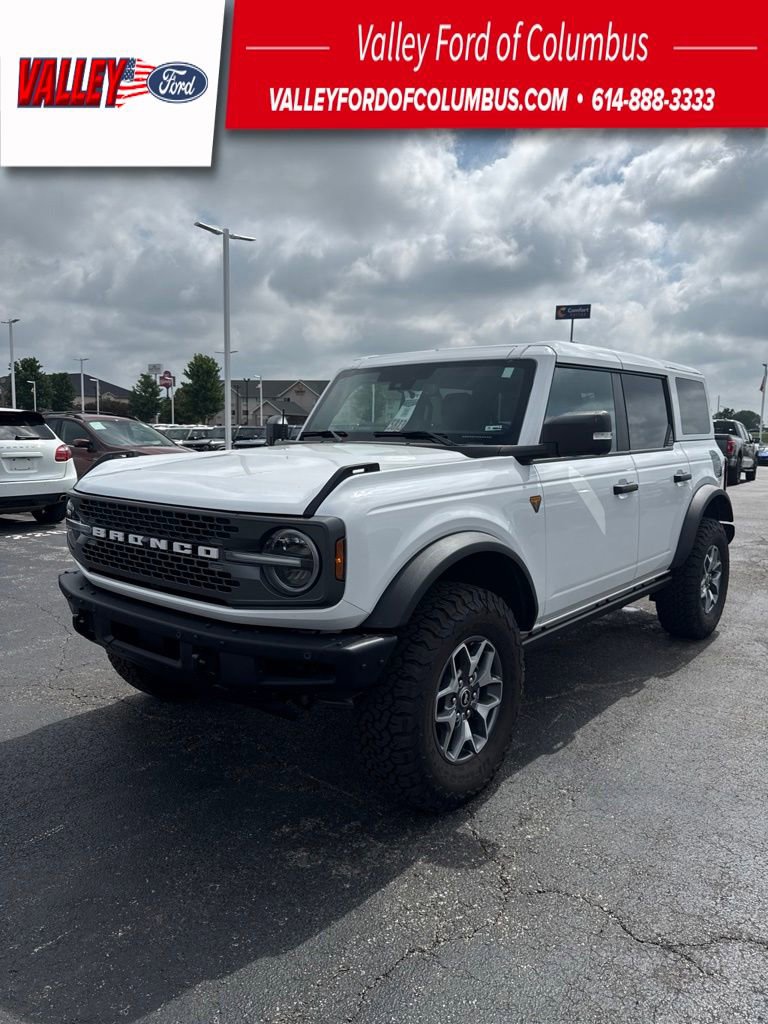 Used 2025 Ford Bronco Badlands AWD/4WD image 1