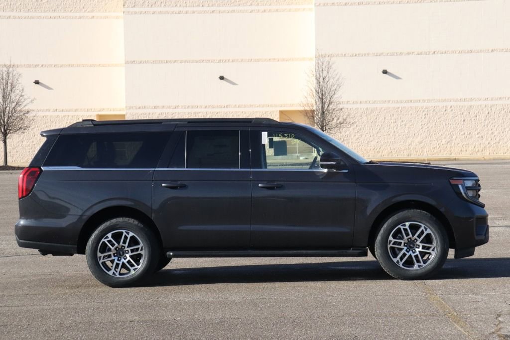 New 2026 Ford Expedition Max Active image 9