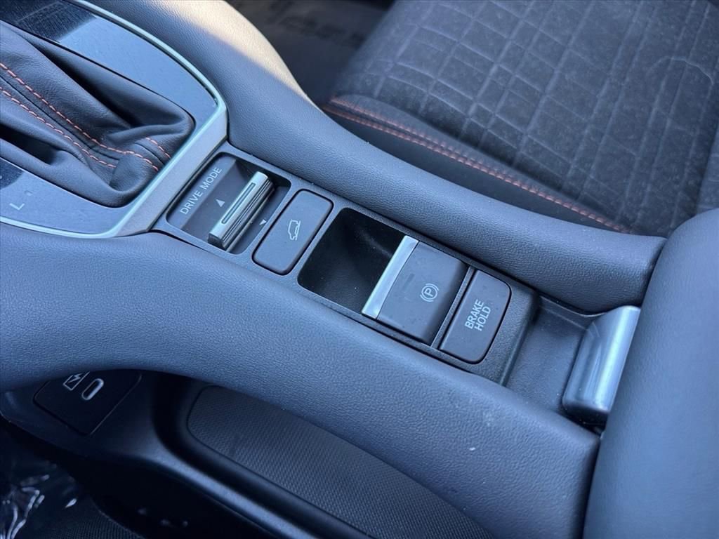 Used 2024 Honda HR-V Sport image 25