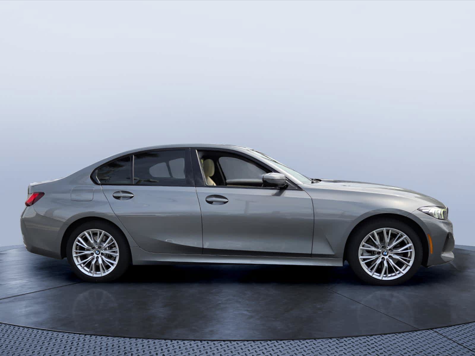 Certified 2023 BMW 330i xDrive Sedan w/ Premium Package AWD/4WD image 7