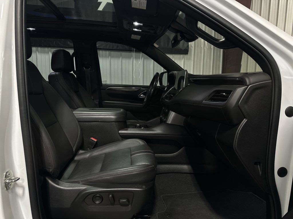 Used 2022 Chevrolet Tahoe RST w/ Luxury Package image 35