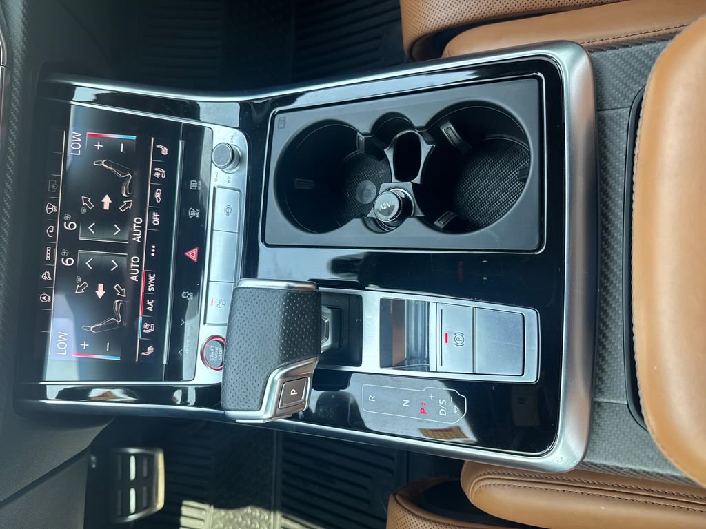 Used 2022 Audi RS Q8 AWD/4WD image 26