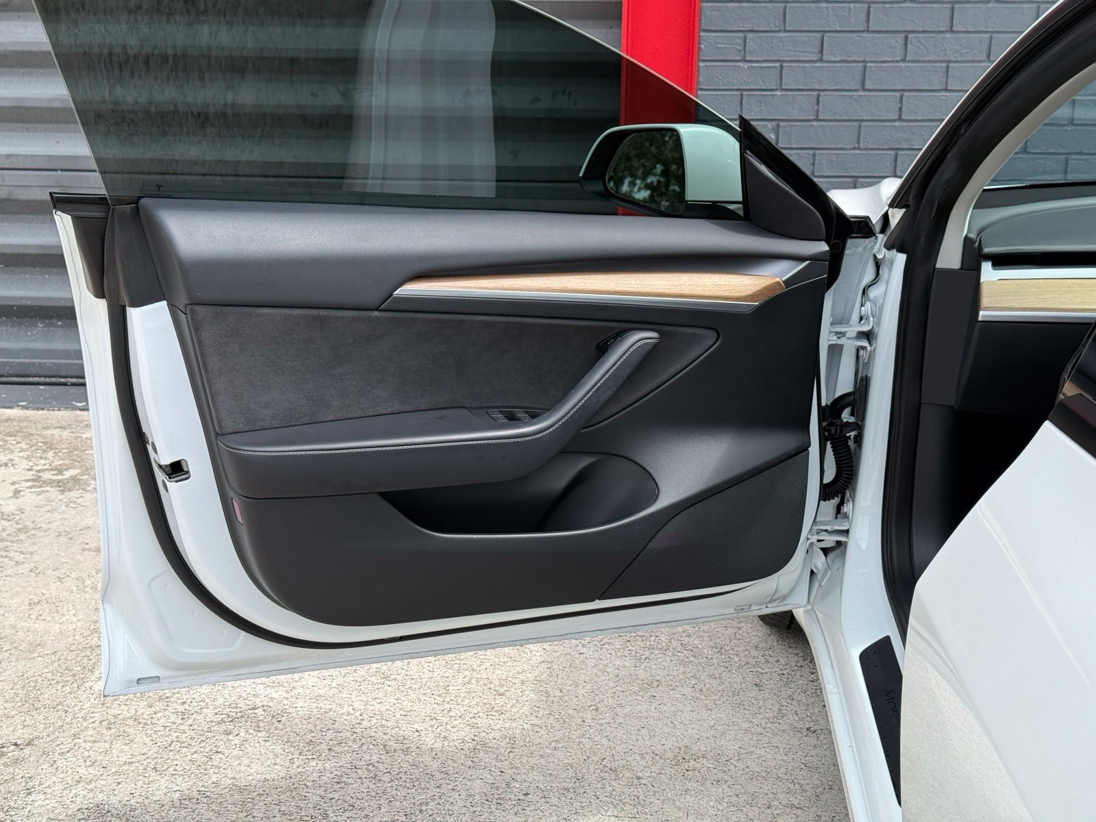 Used 2023 Tesla Model 3 Standard Range RWD image 13
