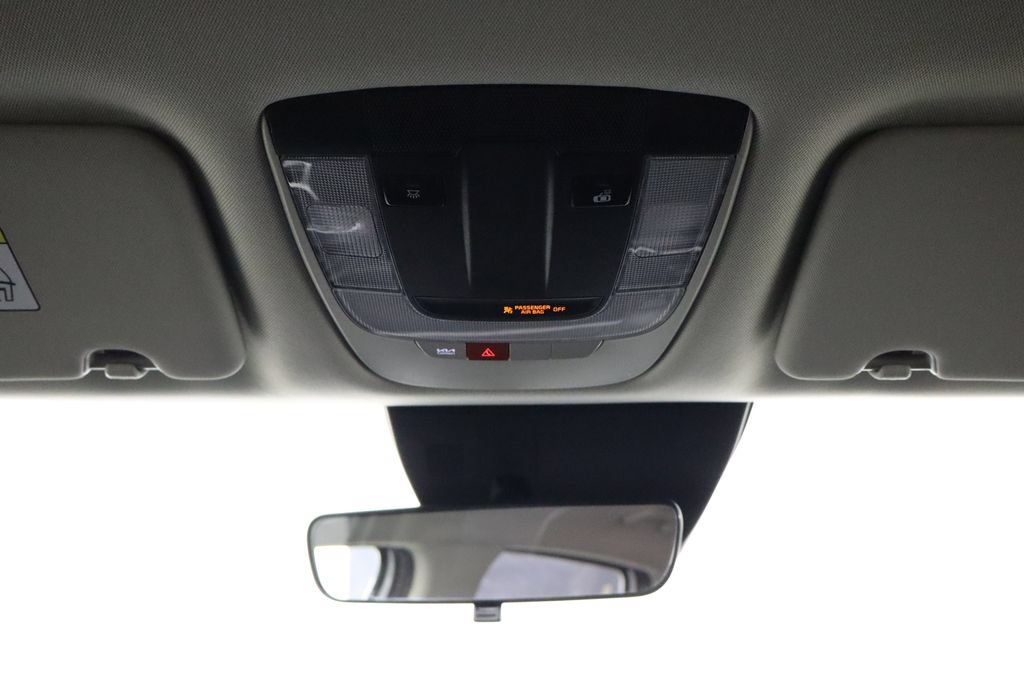 Used 2025 Kia Sportage EX FWD image 24