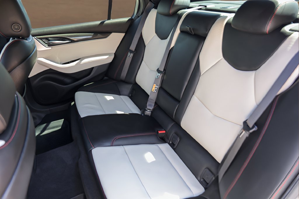 Certified 2023 Cadillac CT5 Sport RWD image 24