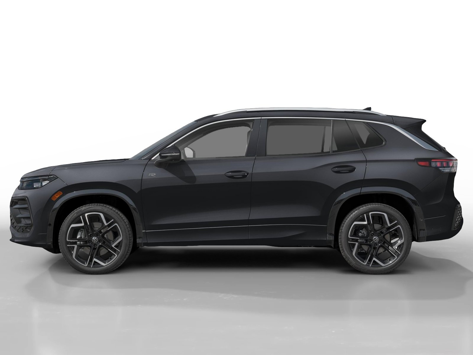 New 2026 Volkswagen Tiguan SEL R-Line image 3