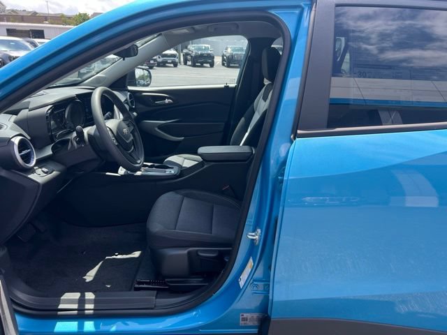 New 2026 Chevrolet Trax LS FWD image 8