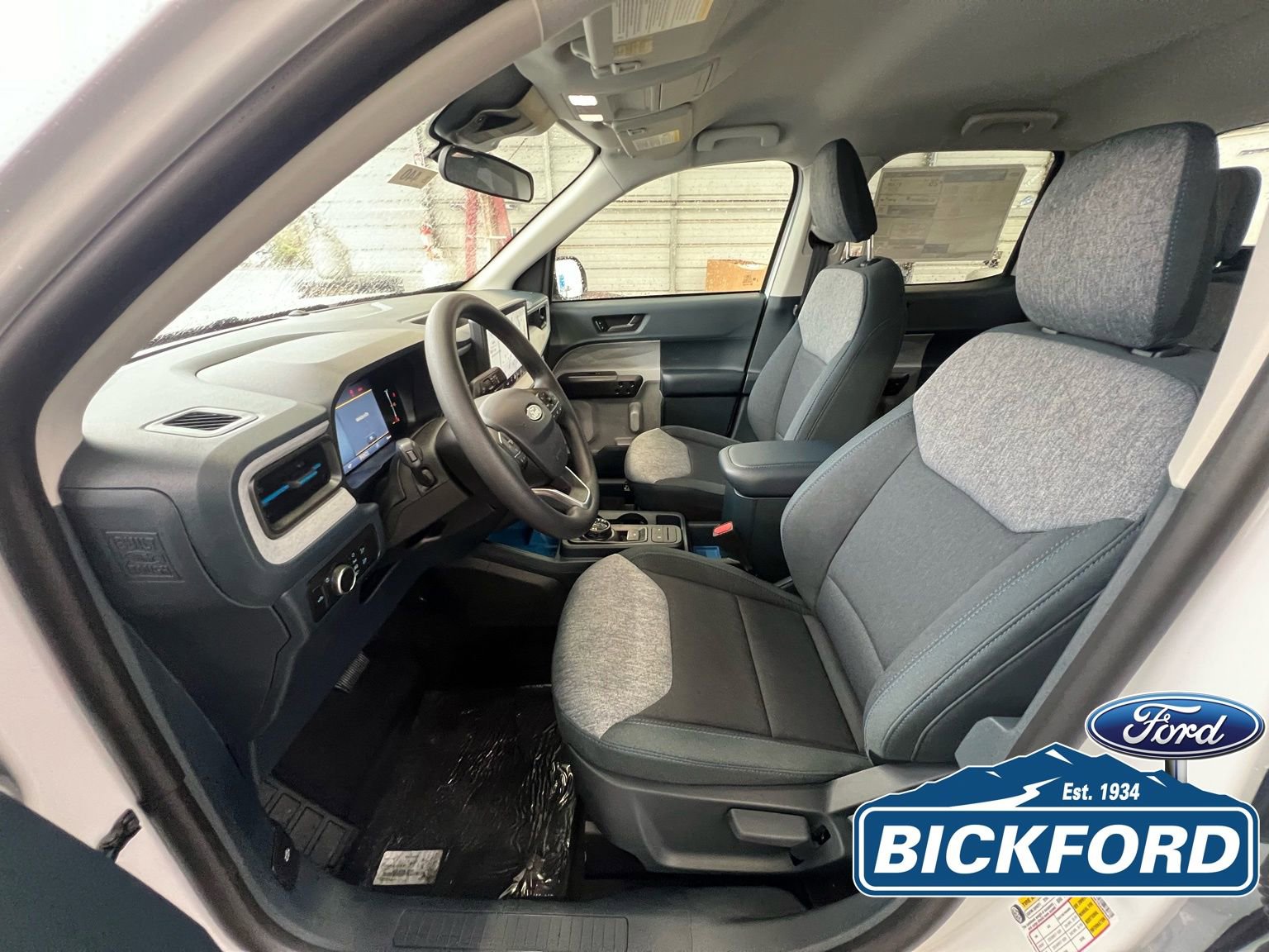 New 2026 Ford Maverick XLT image 10