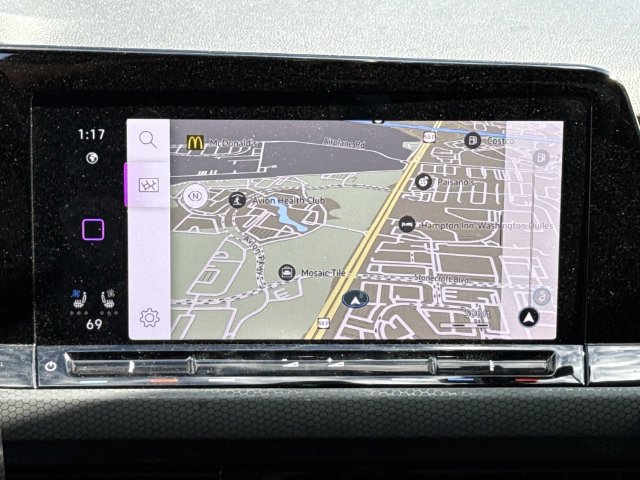 Used 2024 Volkswagen GTI SE FWD image 20