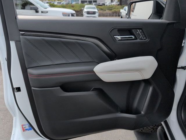 New 2026 GMC Canyon AT4X w/ AT4X AEV Edition AWD/4WD image 23
