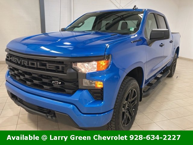 New 2026 Chevrolet Silverado 1500 Custom w/ Turbomax Blackout Package