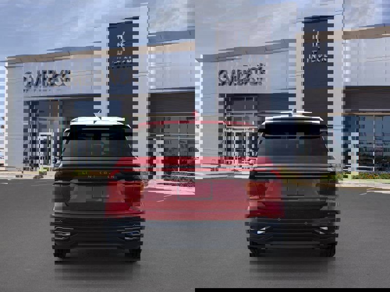 New 2026 Lincoln Nautilus Premier image 27