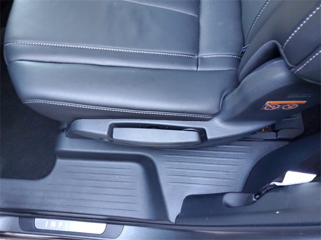 Used 2025 INFINITI QX60 Luxe w/ Lighting Package (N94) image 14