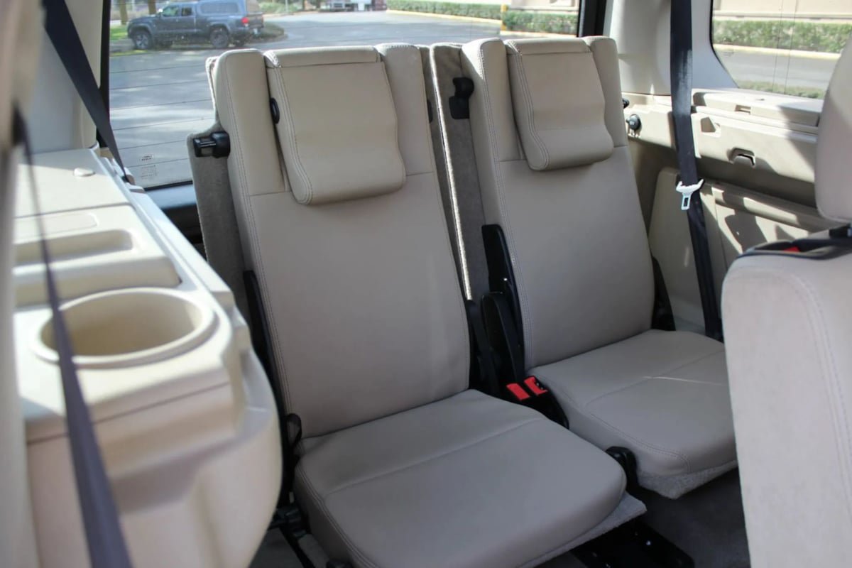 Used 2010 Land Rover LR4 HSE AWD/4WD image 31