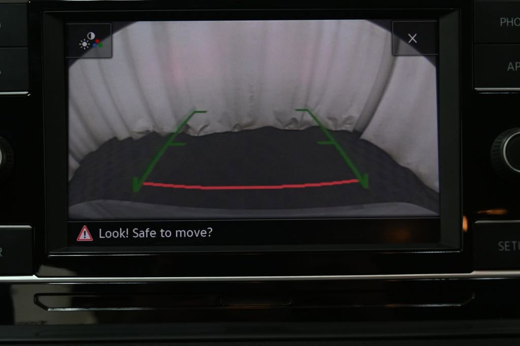 Used 2019 Volkswagen Jetta R-Line image 27