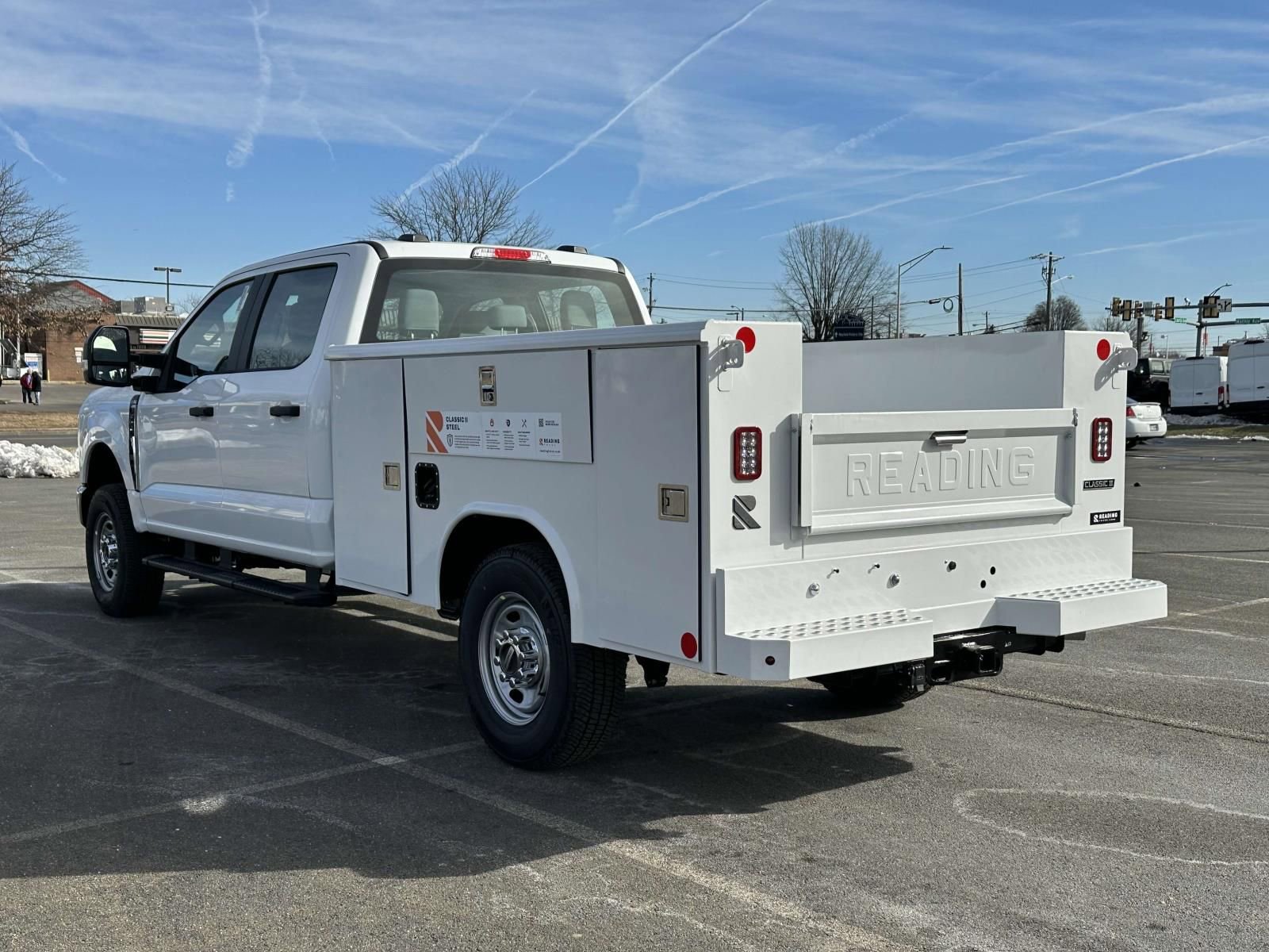 New 2025 Ford F250 XL w/ XL Chrome Package image 4