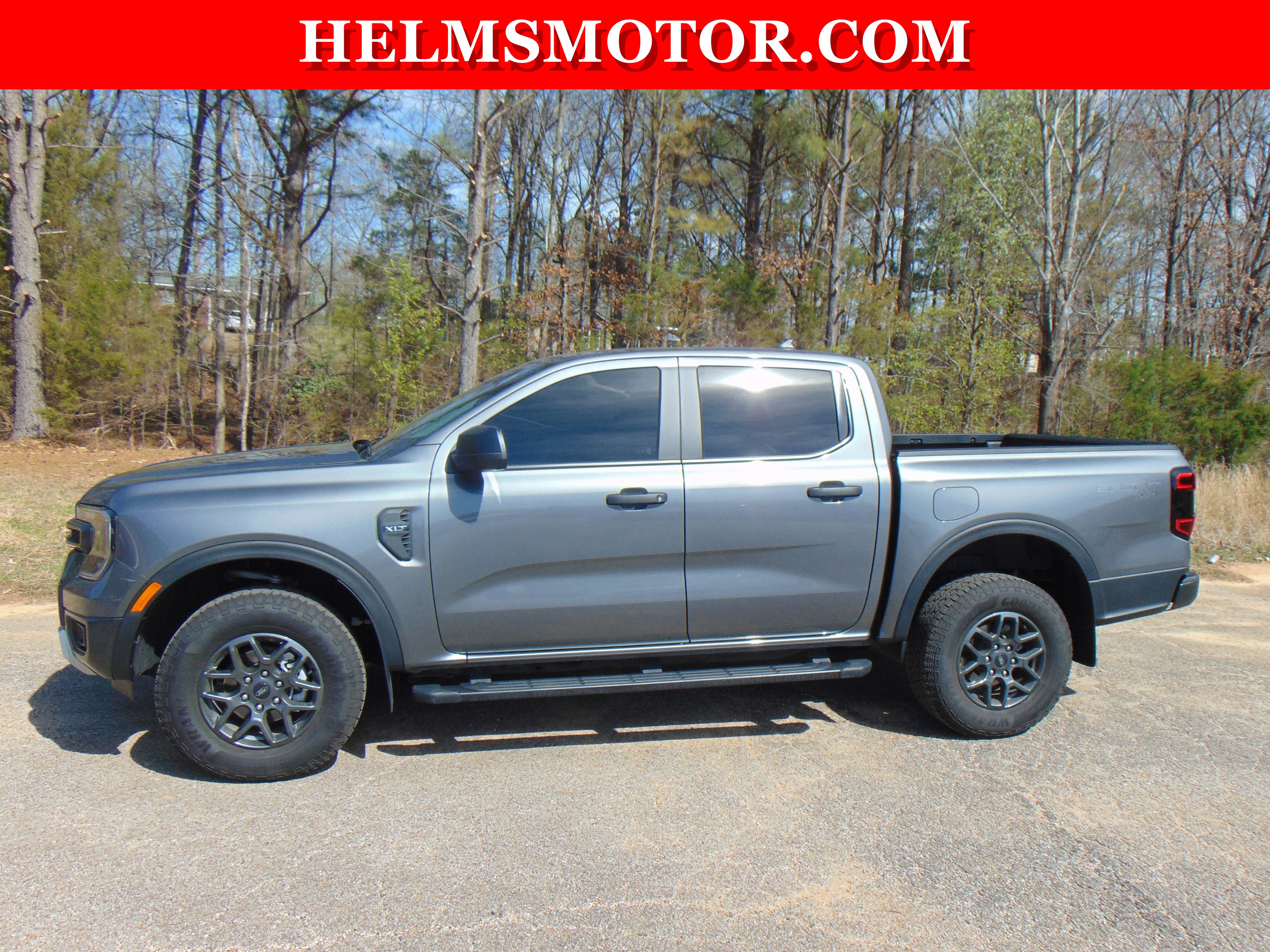 Used 2025 Ford Ranger XLT w/ Trailer Tow Package image 2