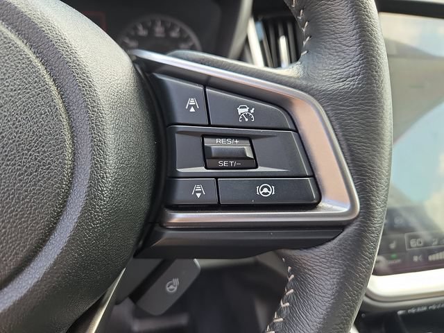 Used 2025 Subaru Outback Limited AWD/4WD image 23